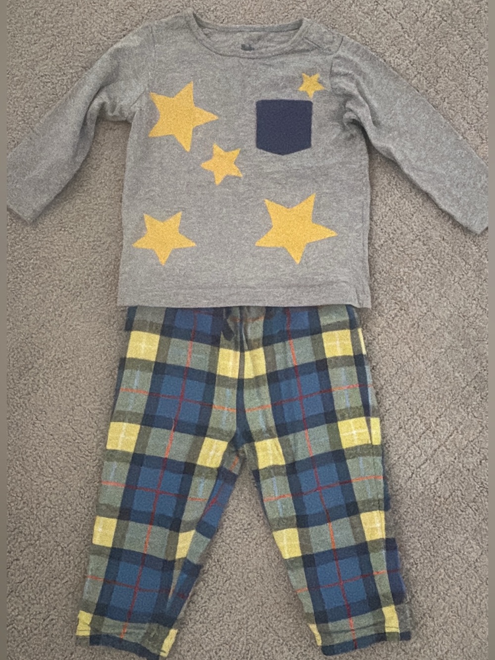 Grey Star Pocket Top & Plaid Pants Set